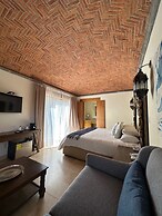Hotel Lindo Ajijic B&B