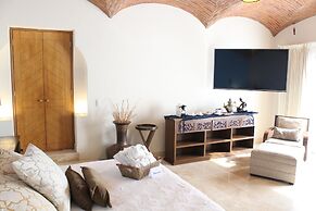 Hotel Lindo Ajijic B&B