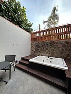Hotel Lindo Ajijic B&B