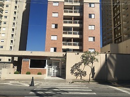 Três Quartos - Quartos Residenciais