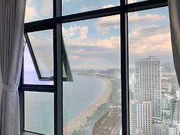 Ideal Time Apartment