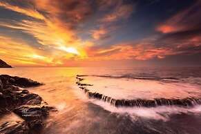 Ideal Time Apartment