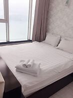 Ideal Time Apartment