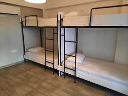 Kuyu Beergarden Hostel