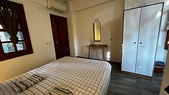 Kuyu Beergarden Hostel