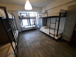 Kuyu Beergarden Hostel