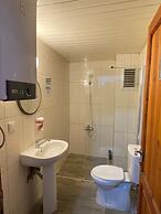 Kuyu Beergarden Hostel