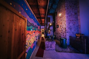 Kuyu Beergarden Hostel