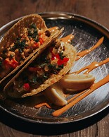 Kuyu Beergarden Hostel