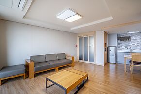 Cheongpung Resort Lake Hotel