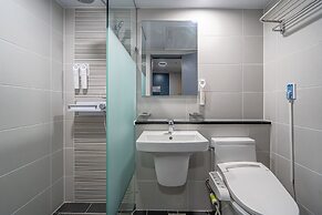 Cheongpung Resort Lake Hotel