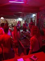 K & M House - Hostel