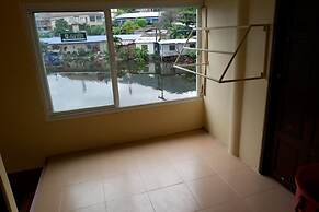 Jaya Hostel - Adults Only