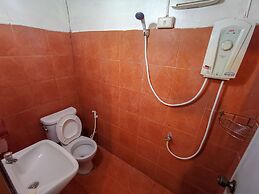 Jaya Hostel - Adults Only