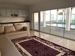 Jawharat Al-Rumais Villas & Spa