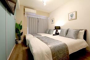 Elizabeth Garden Shinsaibashi