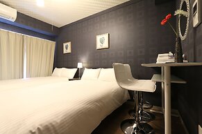 Elizabeth Garden Shinsaibashi