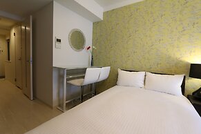 Elizabeth Garden Shinsaibashi