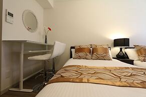 Elizabeth Garden Shinsaibashi