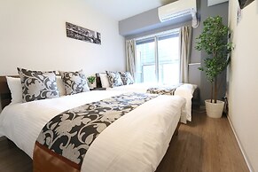 Elizabeth Garden Shinsaibashi