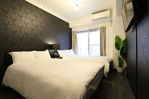 Elizabeth Garden Shinsaibashi