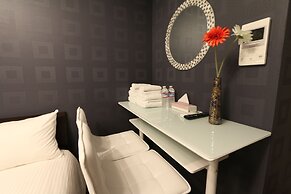 Elizabeth Garden Shinsaibashi