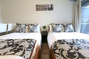 Elizabeth Garden Shinsaibashi