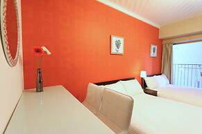 Elizabeth Garden Shinsaibashi