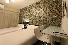 Elizabeth Garden Shinsaibashi