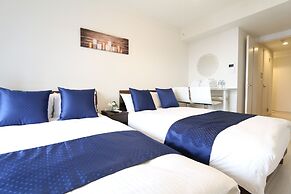 Elizabeth Garden Shinsaibashi