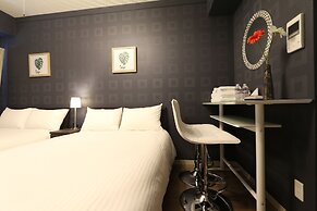 Elizabeth Garden Shinsaibashi