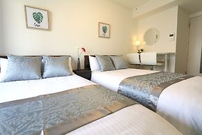 Elizabeth Garden Shinsaibashi