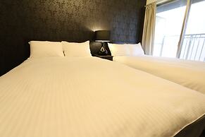 Elizabeth Garden Shinsaibashi