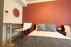 Elizabeth Garden Shinsaibashi