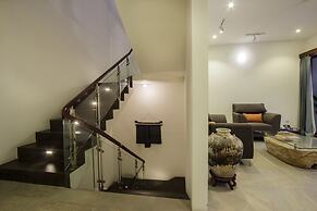 Villa Rainbow Runner