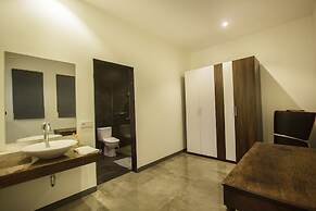 Villa Rainbow Runner