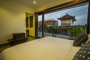 Villa Rainbow Runner