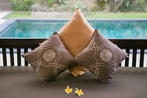 Villa Tristan - Private Pool Balcony Gazebo