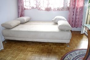 Kudamm West Central City Appartment