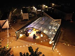 BLANC MIYAKOJIMA (formerly RuGu Glamping Resort)