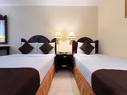 Palladium Suites Hotel
