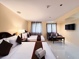 Palladium Suites Hotel