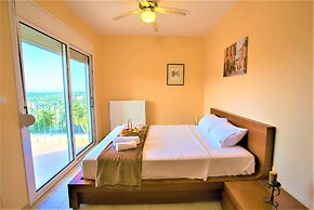 disCrete Villa Maroulas