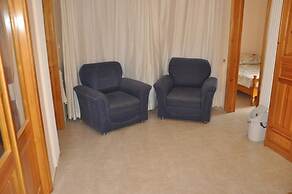 Valley Apartment by Angel Rentals