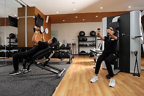 Olympia City Hotel by Dara