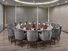 Olympia City Hotel by Dara