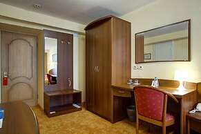 AZIMUT Hotel Kemerovo