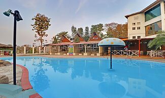 Treebo Premium Blue Mountain Country Club And Resort