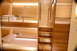 Shenzhen Port Apartment