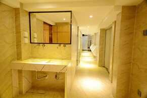 Shenzhen Port Apartment